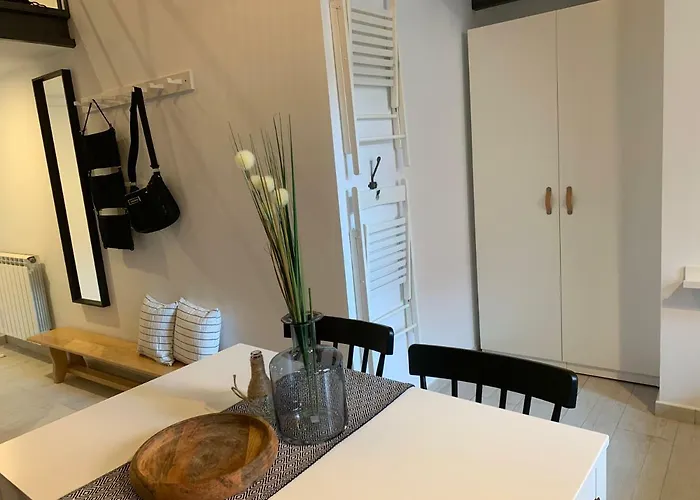 La Casa De Pablo At-47-44 *